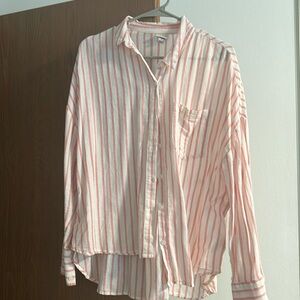 White and red stripped button up